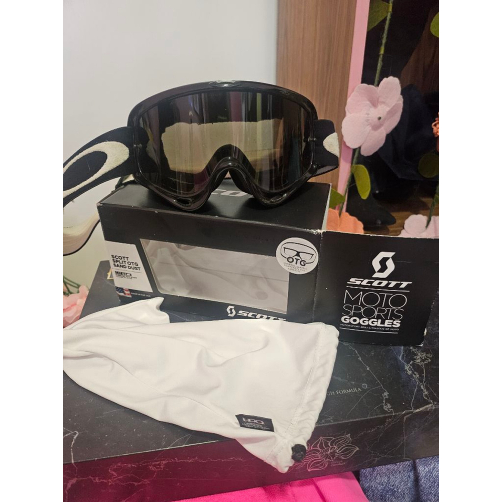 SCOTT MOTOCROSS GOGGLES ,SLIT OTH SAND DUST